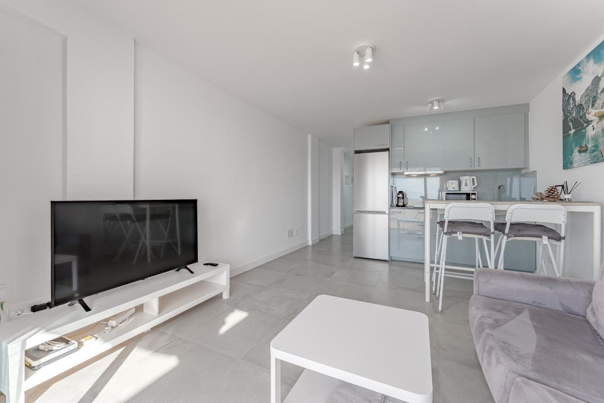 Ocean View Apartments In Park Royal I アデヘ エクステリア 写真