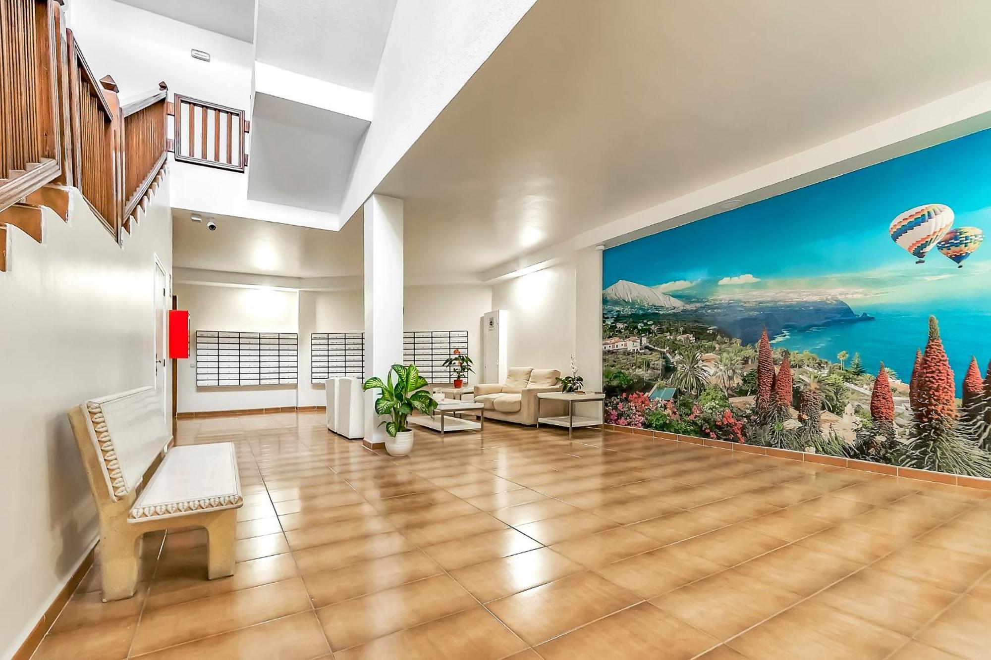 Ocean View Apartments In Park Royal I アデヘ エクステリア 写真